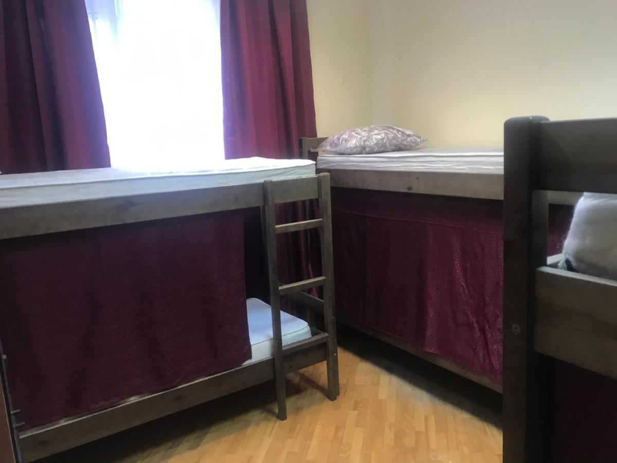 Ararat-Shulyavskaya Hostel Kiev Dış mekan fotoğraf